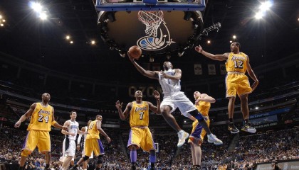 九游娱乐_谷爱凌再创历史 勇夺自由式滑雪世锦赛金牌