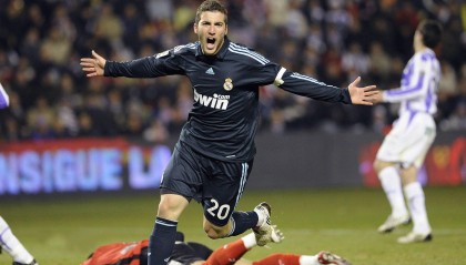 九游娱乐|巴尔韦德领衔FC26基石1队，B费成战术核心，新赛季蓝图浮现