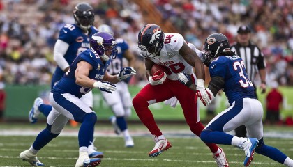 九游娱乐|哈兰德双响破纪录 曼城大胜紧追英超榜首