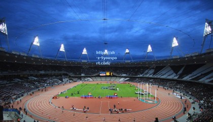 九游体育下载|阿尔卡拉斯横扫对手晋级美网八强 新生代天王展现统治力