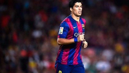 九游体育|德乌洛费乌深情回望，我的职业生涯画卷精彩纷呈 正为重返绿茵全力奔跑