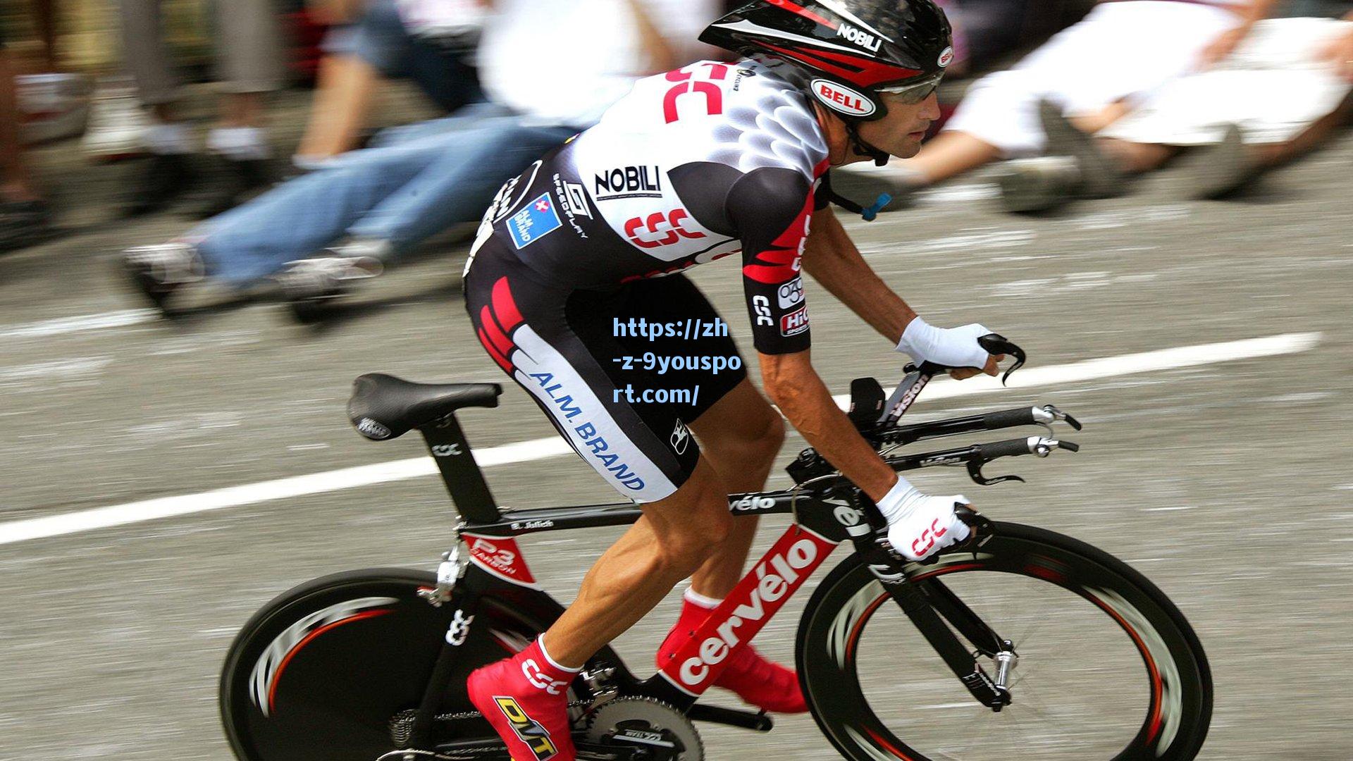 自由泳世锦赛再创佳绩,中国小将突破个人最佳斩获银牌